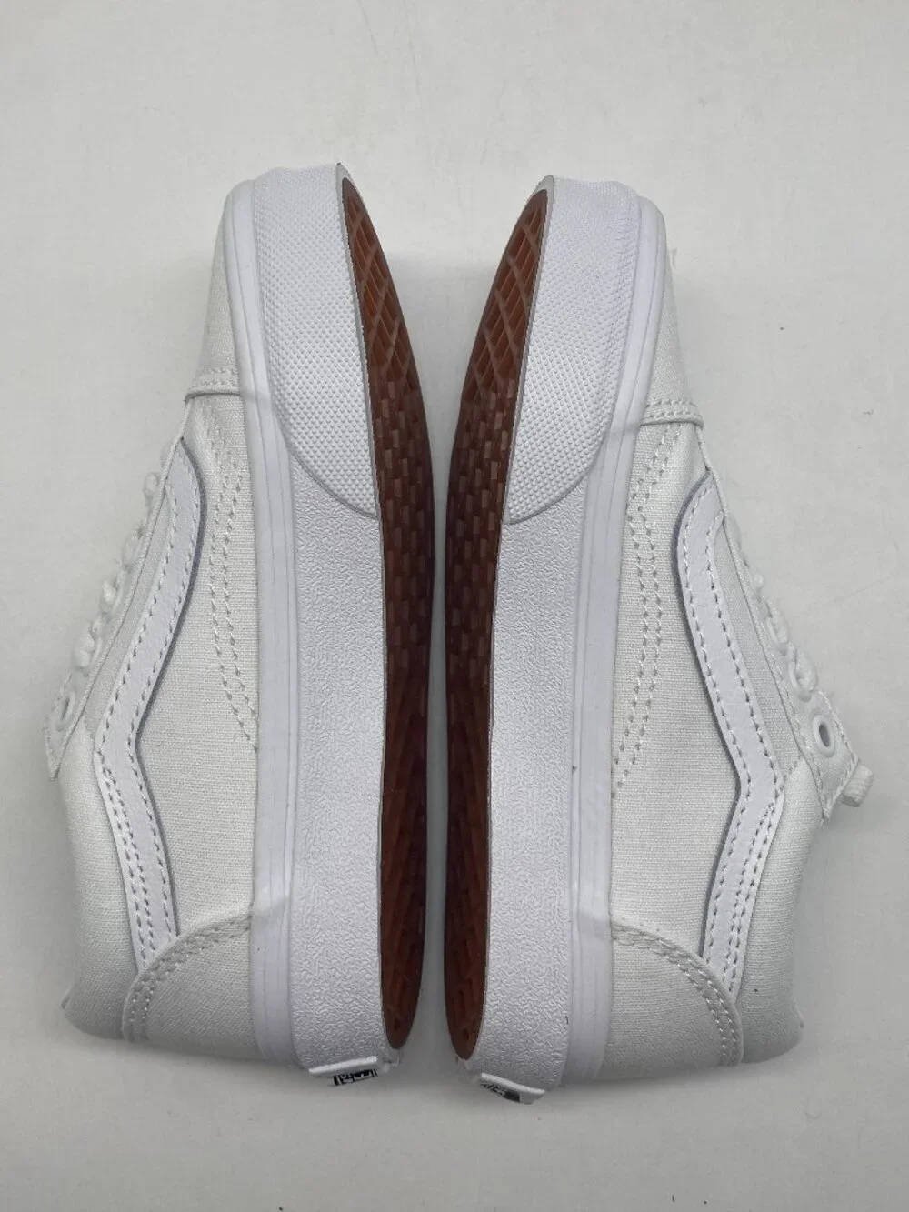 VANS OLD SKOOL WHITE US YOUTH SIZE 12